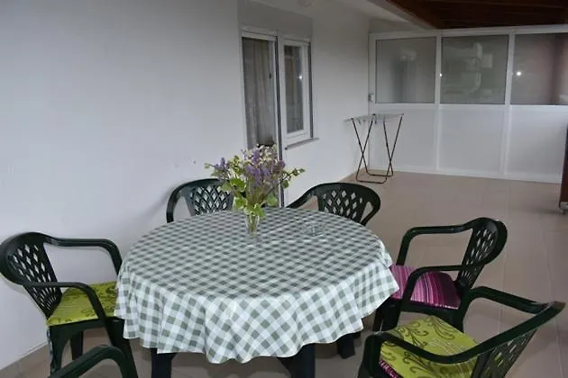 In With Terrace, Air Conditioning, W-lan 5013-6 דראגה