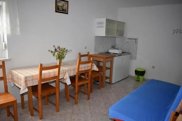 In With Terrace, Air Conditioning, W-lan 5013-6 דירה דראגה